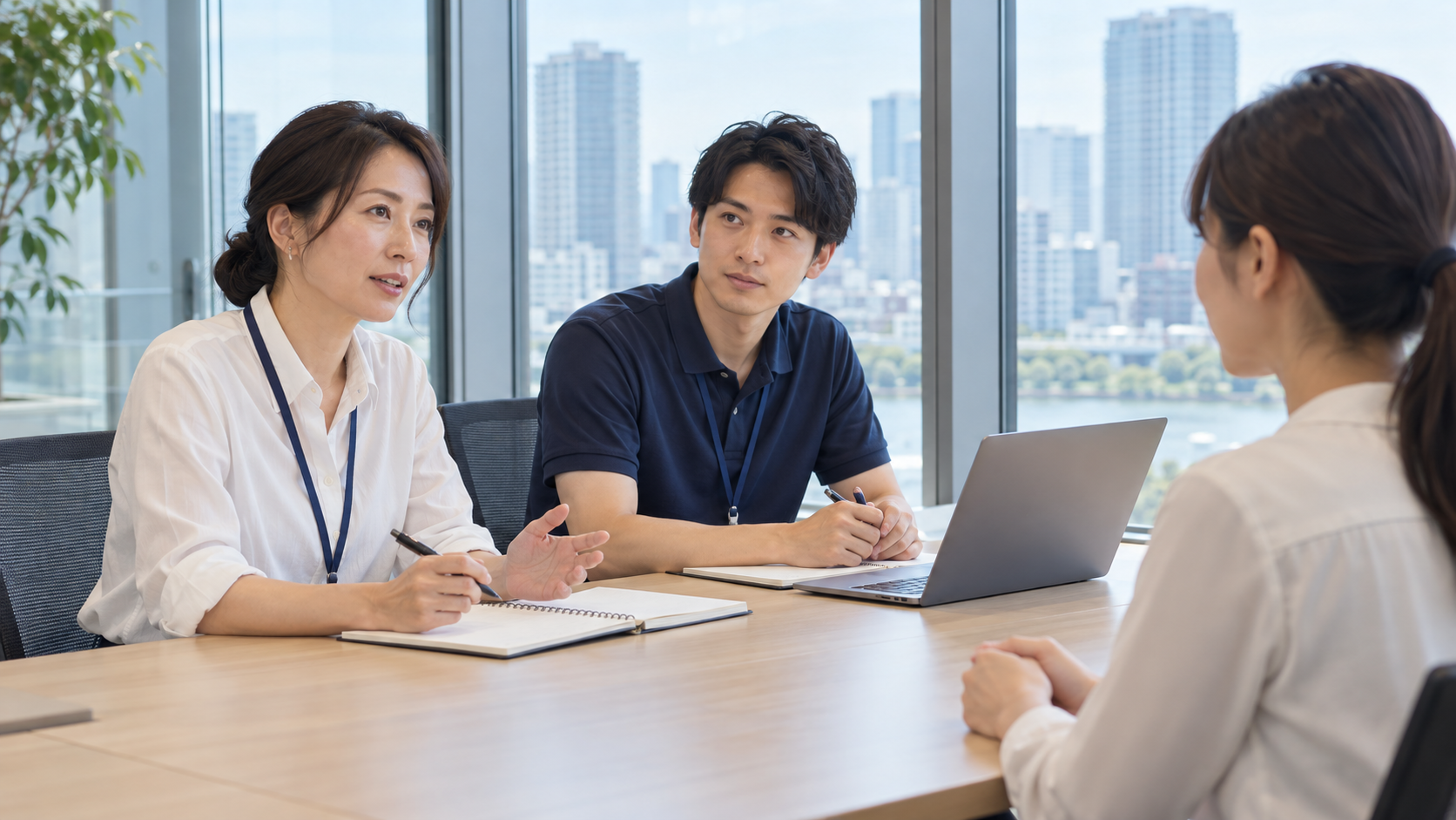 アルバイト・パート採用の応募対応を相談・確認するイメージ
