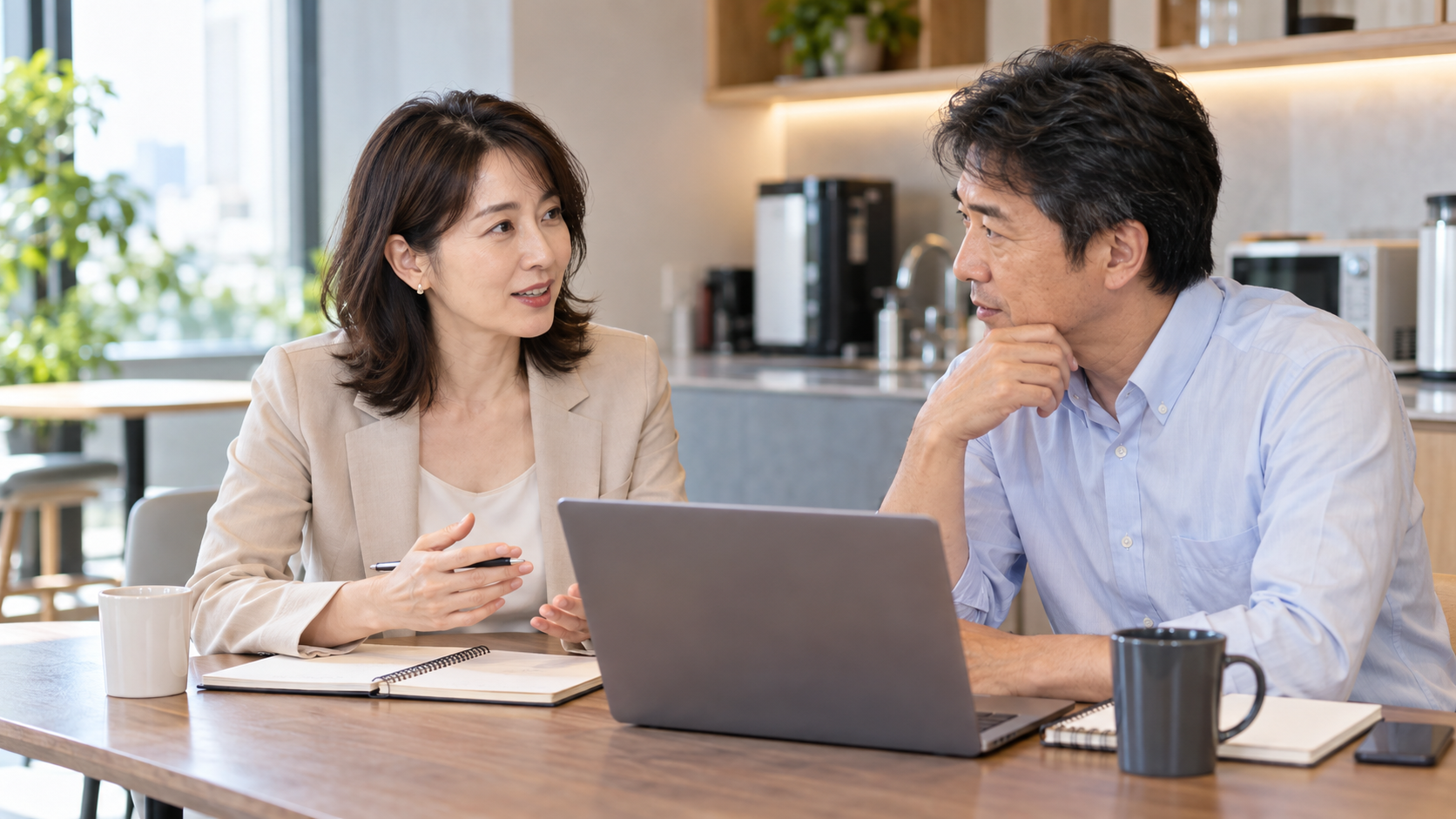 メディアプロダクションと進める求人原稿の取材を確認する説明用イメージ